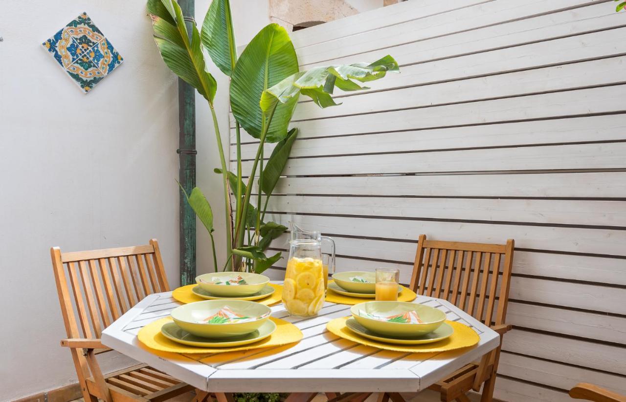 La Gorgone Ortigia Apartments Syracuse ภายนอก รูปภาพ
